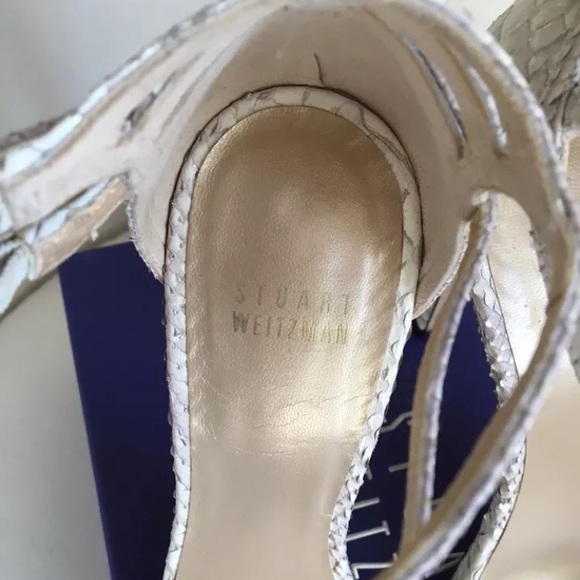 Stuart Weitzman - Picture 2 of 8
